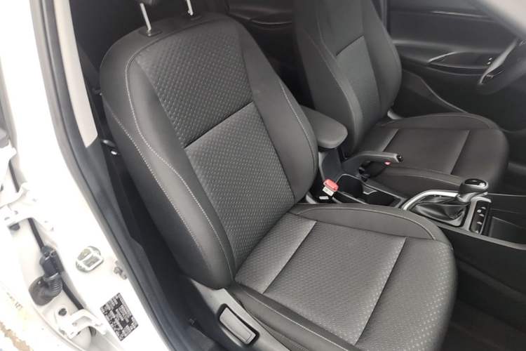 Used Hyundai Celesta 2020 1.6L Automatic GL Enjoyable Edition Right Front Seat
