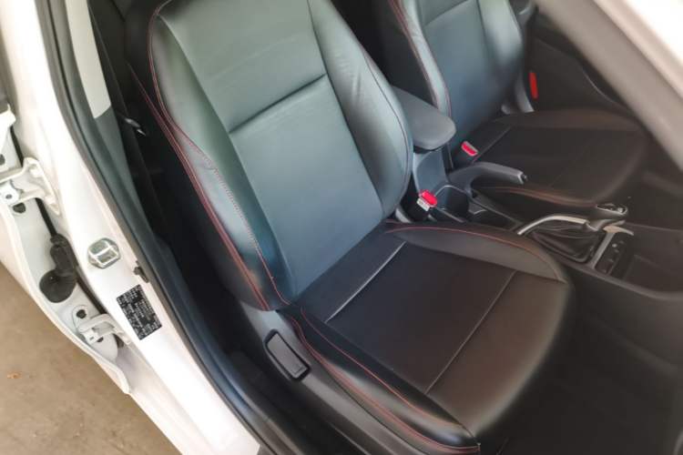 Used Hyundai Celesta 2020 1.6L Automatic GL Enjoyable Edition Right Front Seat