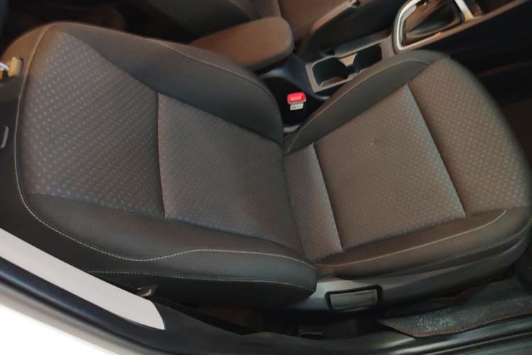 Used Hyundai Celesta 2020 1.6L Automatic GL Enjoyable Edition Right Front Seat