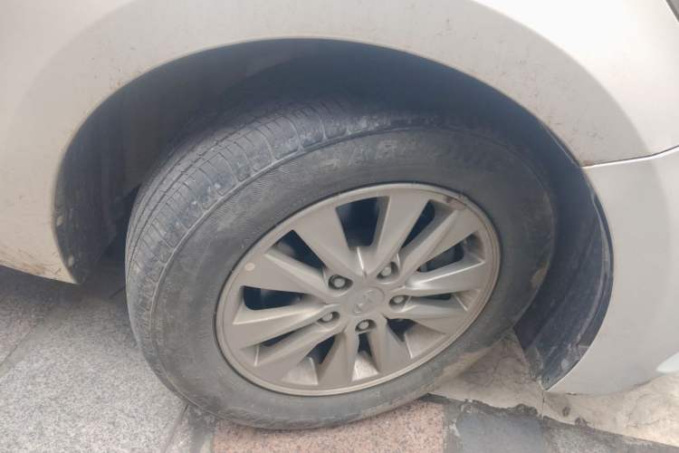 Used Hyundai Celesta 2020 1.6L Automatic GL Enjoyable Edition Right Front Wheel Hub