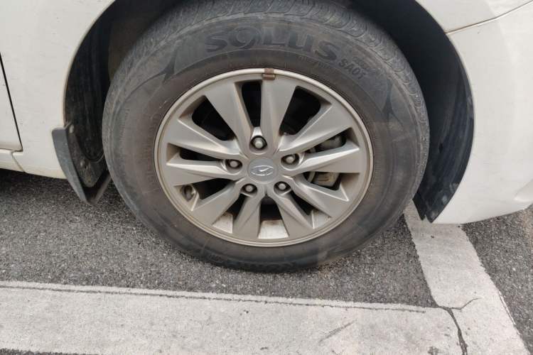 Used Hyundai Celesta 2020 1.6L Automatic GL Enjoyable Edition Right Front Wheel Hub