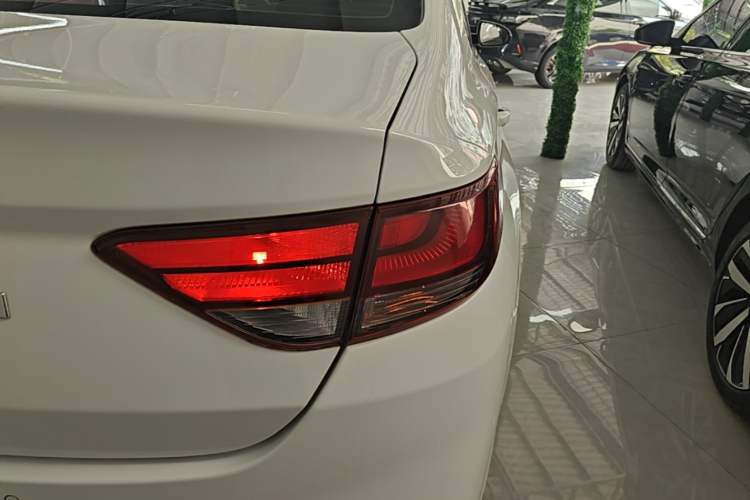Used Hyundai Celesta 2020 1.6L Automatic GL Enjoyable Edition Right Rear Taillight