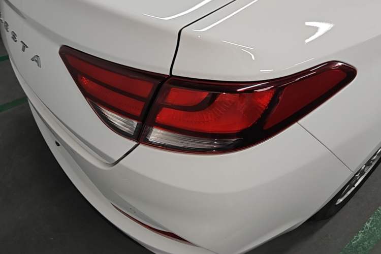 Used Hyundai Celesta 2020 1.6L Automatic GL Enjoyable Edition Right Rear Taillight