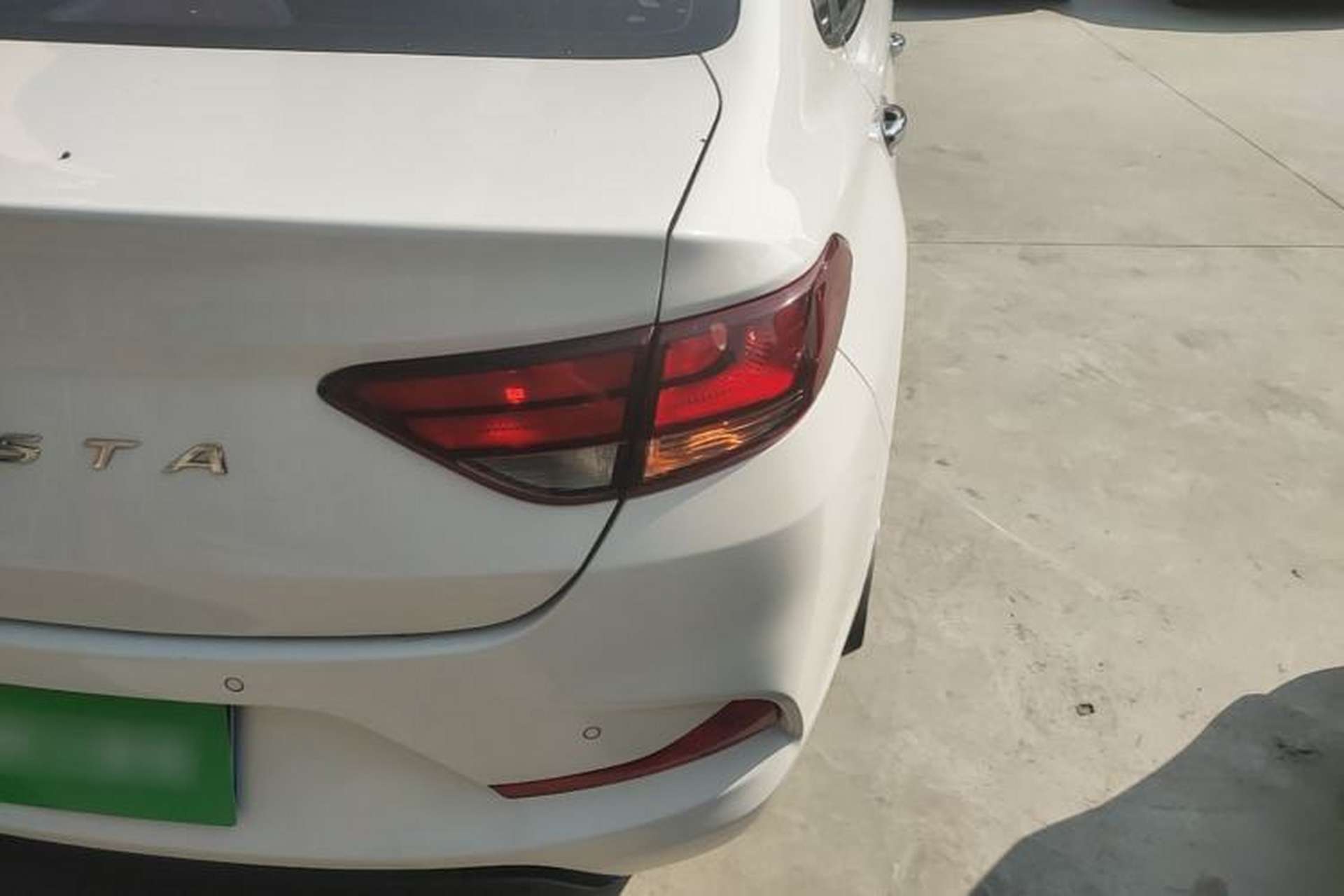 Used Hyundai Celesta 2020 1.6L Automatic GL Enjoyable Edition Right Rear Taillight
