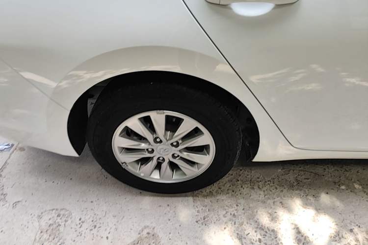 Used Hyundai Celesta 2020 1.6L Automatic GL Enjoyable Edition Right Rear Wheel Hub