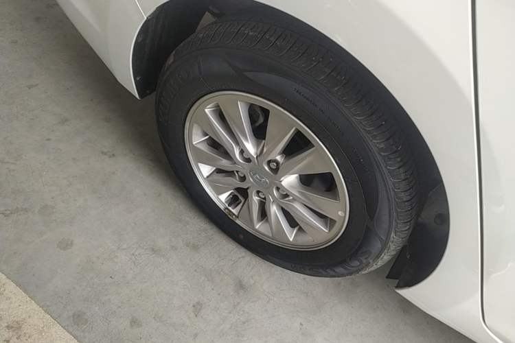 Used Hyundai Celesta 2020 1.6L Automatic GL Enjoyable Edition Right Rear Wheel Hub