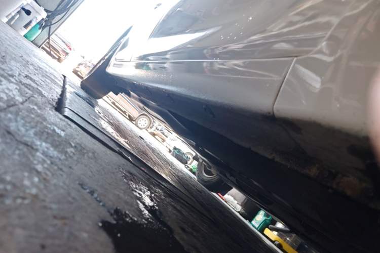 Used Hyundai Celesta 2020 1.6L Automatic GL Enjoyable Edition Right Side Sill