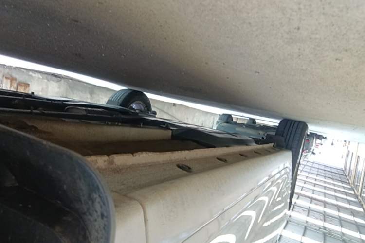 Used Hyundai Celesta 2020 1.6L Automatic GL Enjoyable Edition Right Side Sill