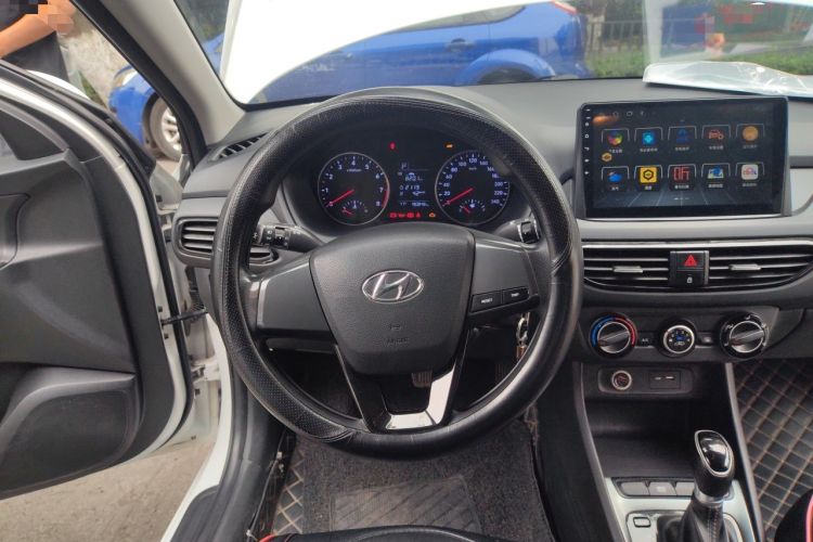 Used Hyundai Celesta 2020 1.6L Automatic GL Enjoyable Edition Steering Wheel