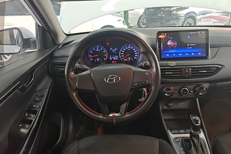 Used Hyundai Celesta 2020 1.6L Automatic GL Enjoyable Edition Steering Wheel