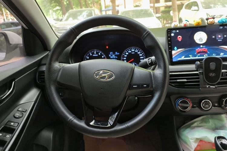 Used Hyundai Celesta 2020 1.6L Automatic GL Enjoyable Edition Steering Wheel