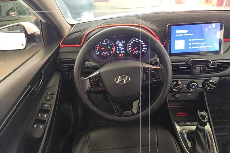 Used Hyundai Celesta 2020 1.6L Automatic GL Enjoyable Edition Steering Wheel