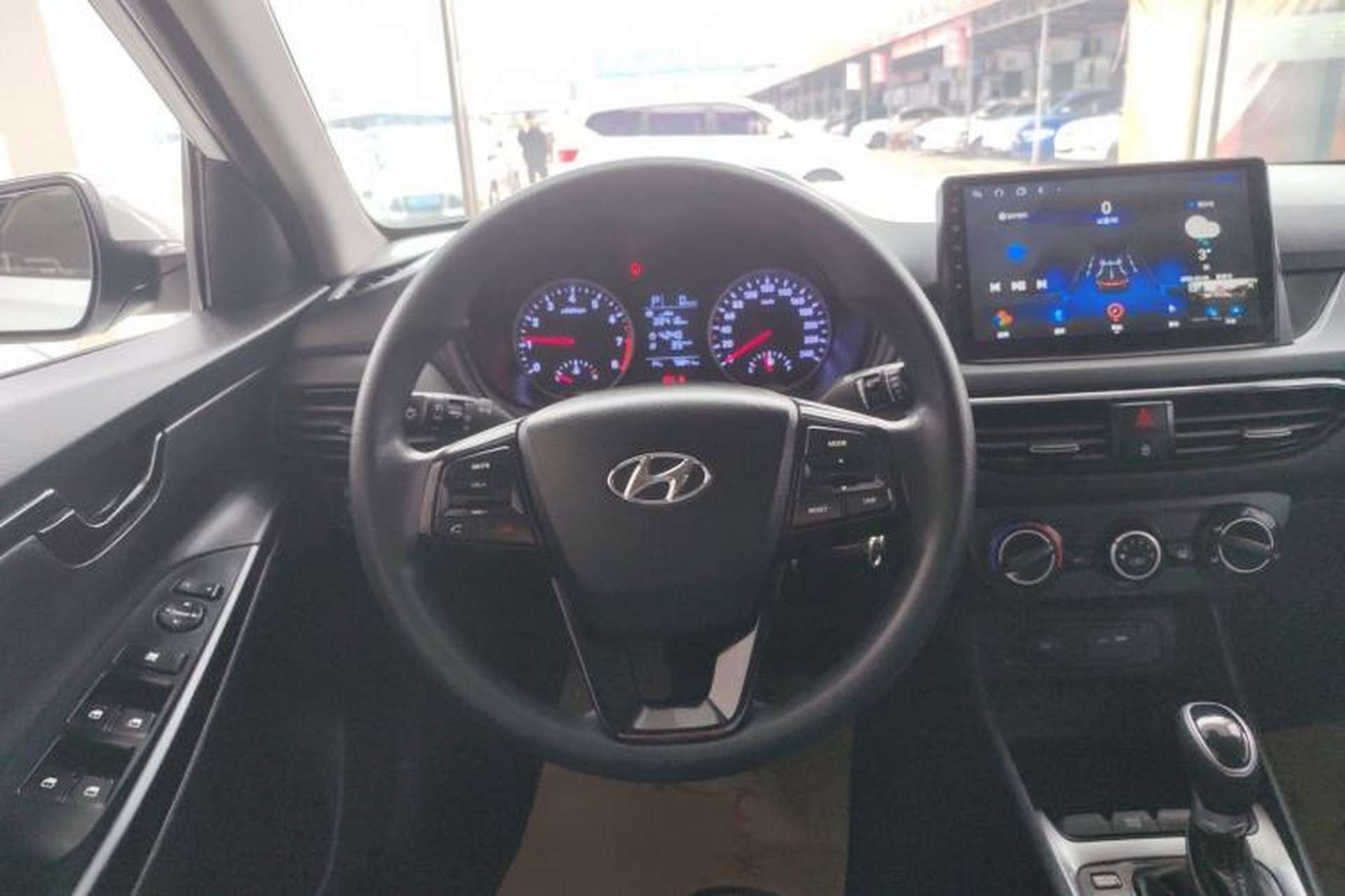 Used Hyundai Celesta 2020 1.6L Automatic GL Enjoyable Edition Steering Wheel