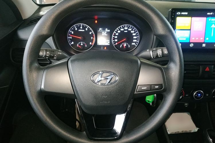 Used Hyundai Celesta 2020 1.6L Automatic GL Enjoyable Edition Steering Wheel