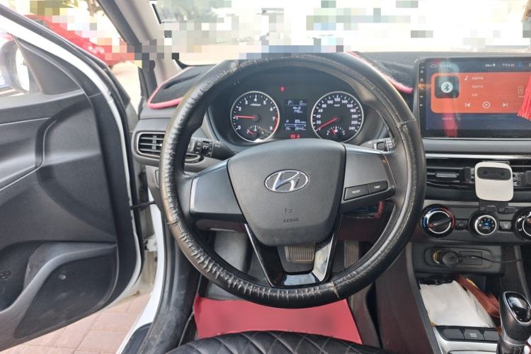 Used Hyundai Celesta 2020 1.6L Automatic GL Enjoyable Edition Steering Wheel