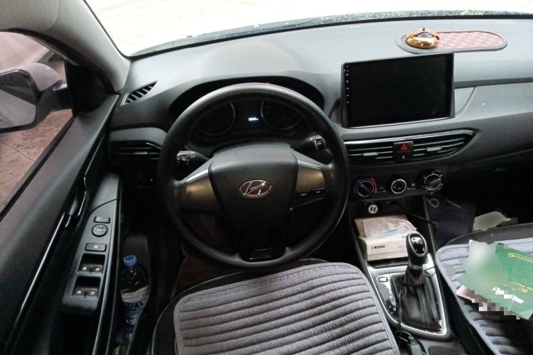 Used Hyundai Celesta 2020 1.6L Automatic GL Enjoyable Edition Steering Wheel