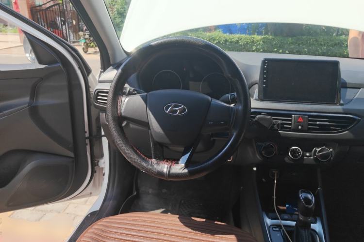 Used Hyundai Celesta 2020 1.6L Automatic GL Enjoyable Edition Steering Wheel
