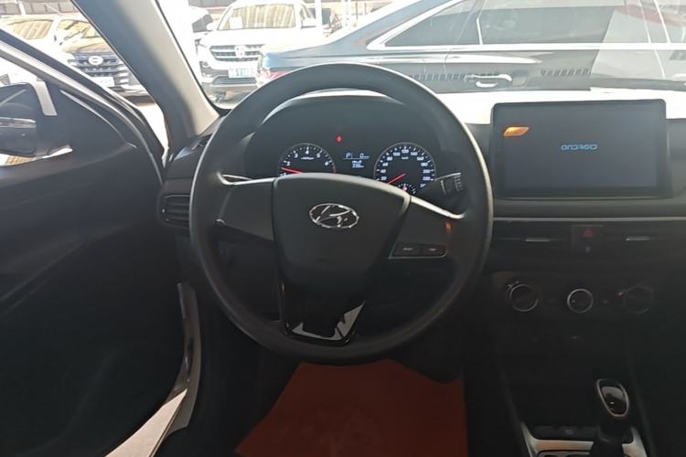 Used Hyundai Celesta 2020 1.6L Automatic GL Enjoyable Edition Steering Wheel