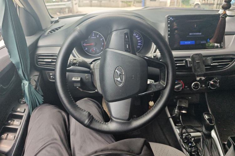 Used Hyundai Celesta 2020 1.6L Automatic GL Enjoyable Edition Steering Wheel