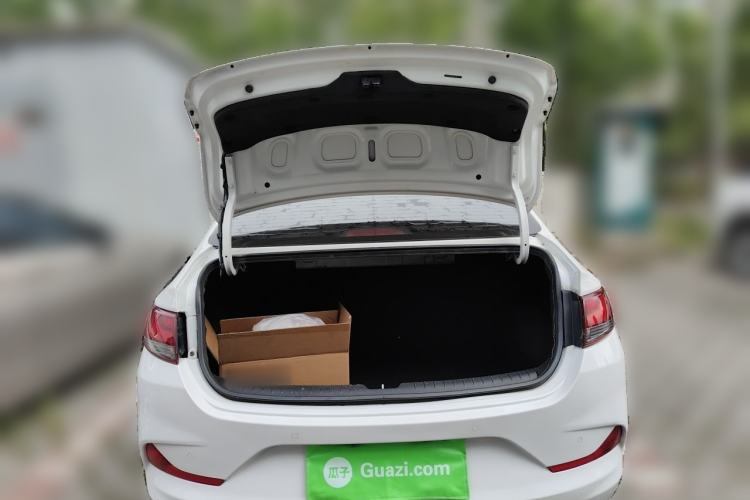 Used Hyundai Celesta 2020 1.6L Automatic GL Enjoyable Edition Trunk