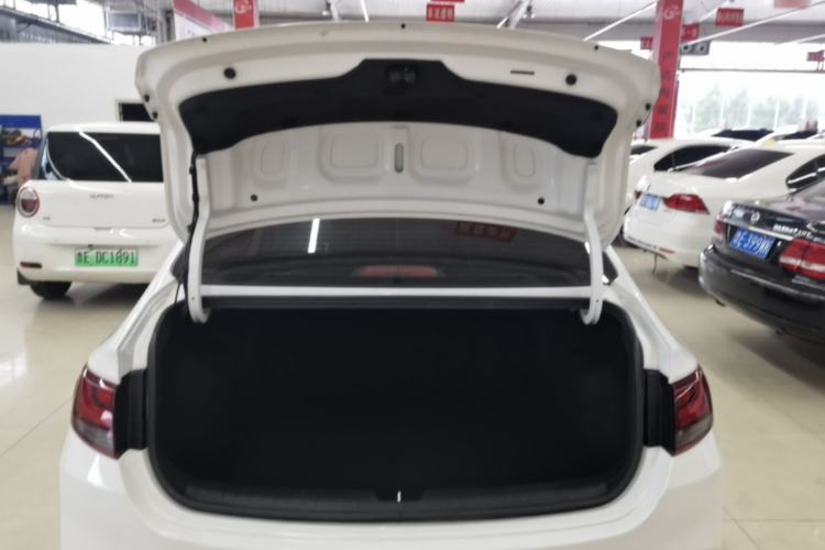 Used Hyundai Celesta 2020 1.6L Automatic GL Enjoyable Edition Trunk