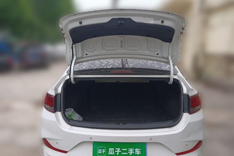 Used Hyundai Celesta 2020 1.6L Automatic GL Enjoyable Edition Trunk