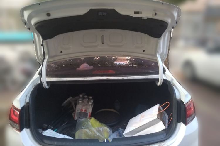 Used Hyundai Celesta 2020 1.6L Automatic GL Enjoyable Edition Trunk