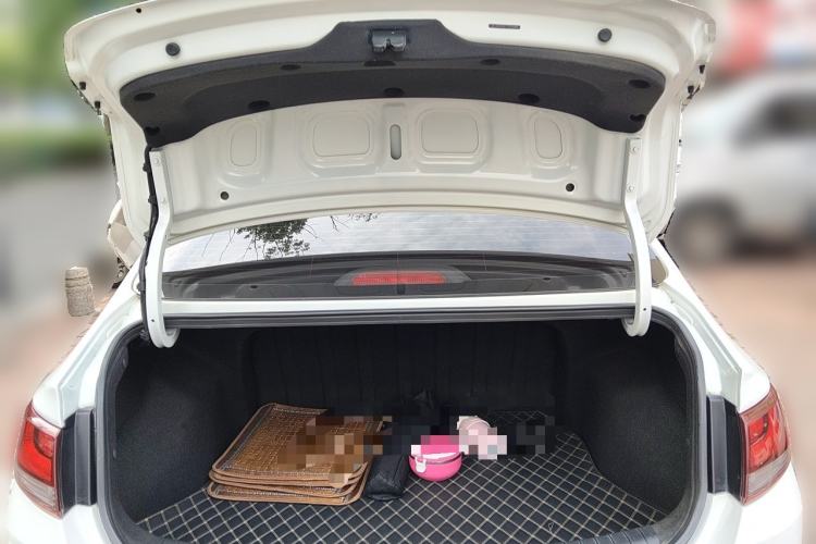 Used Hyundai Celesta 2020 1.6L Automatic GL Enjoyable Edition Trunk