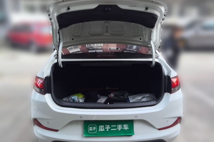 Used Hyundai Celesta 2020 1.6L Automatic GL Enjoyable Edition Trunk