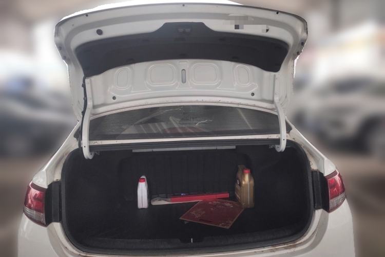 Used Hyundai Celesta 2020 1.6L Automatic GL Enjoyable Edition Trunk