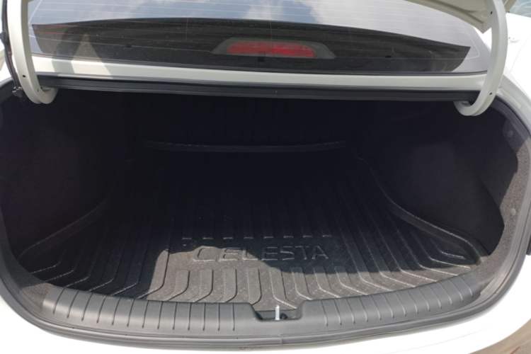 Used Hyundai Celesta 2020 1.6L Automatic GL Enjoyable Edition Trunk