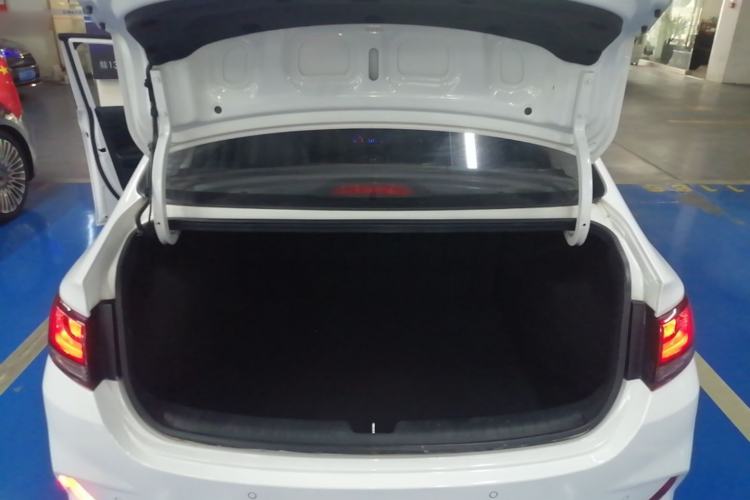 Used Hyundai Celesta 2020 1.6L Automatic GL Enjoyable Edition Trunk