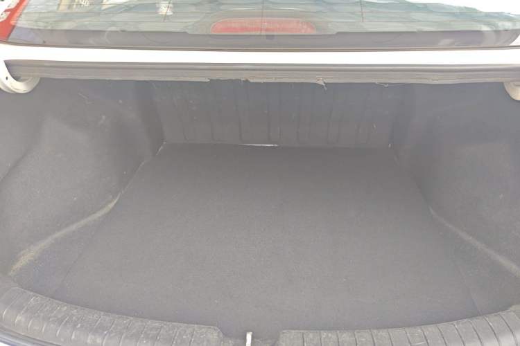 Used Hyundai Celesta 2020 1.6L Automatic GL Enjoyable Edition Trunk