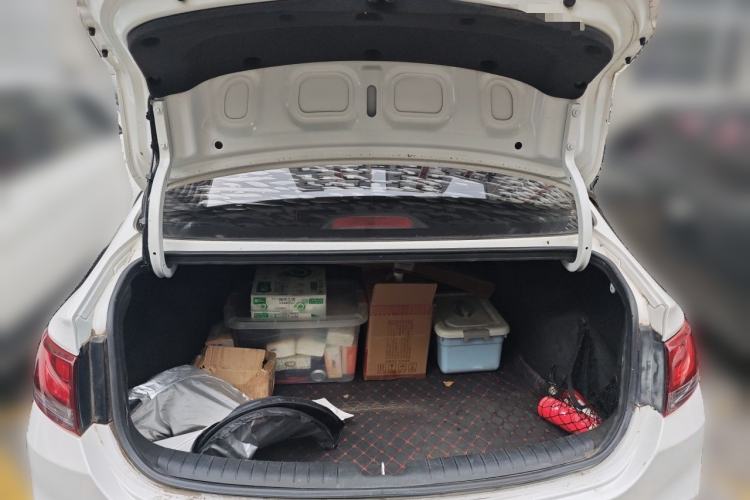 Used Hyundai Celesta 2020 1.6L Automatic GL Enjoyable Edition Trunk