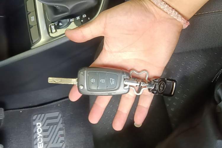 Used Hyundai Celesta 2020 1.6L Automatic GL Enjoyable Edition Vehicle Key