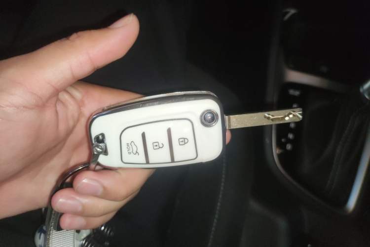 Used Hyundai Celesta 2020 1.6L Automatic GL Enjoyable Edition Vehicle Key