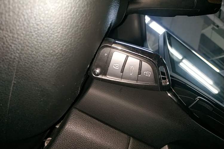 Used Hyundai Celesta 2020 1.6L Automatic GL Enjoyable Edition Vehicle Key