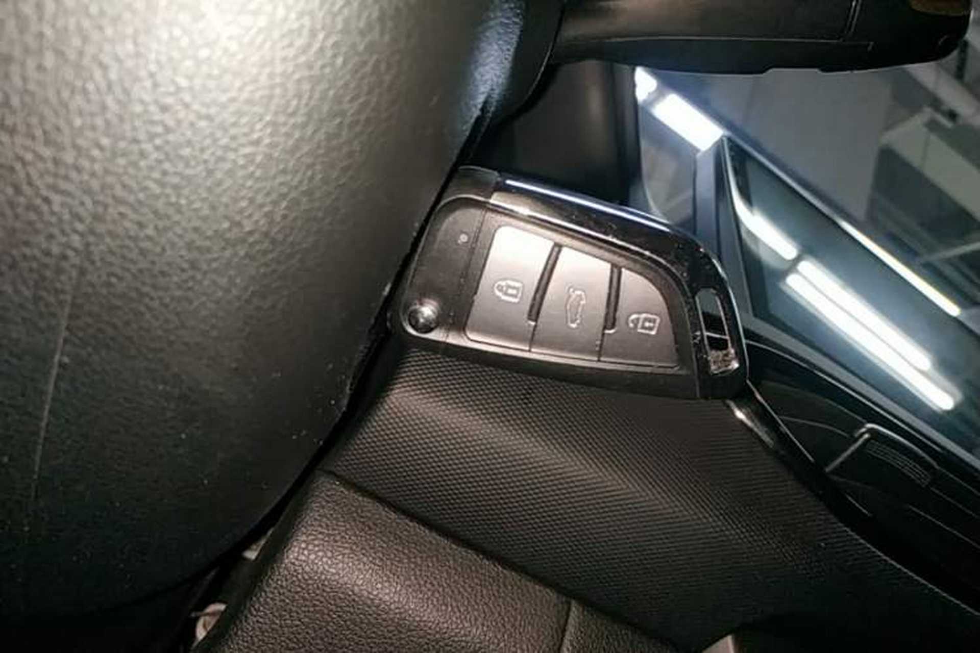 Used Hyundai Celesta 2020 1.6L Automatic GL Enjoyable Edition Vehicle Key