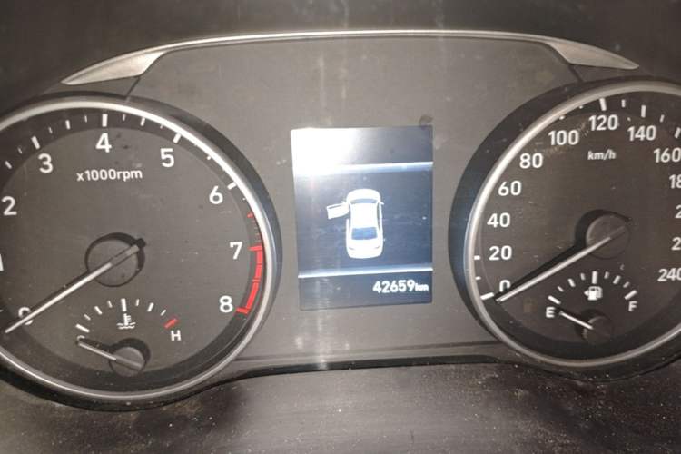 Used Hyundai Celesta Traveler 2018 1.6L Automatic Enjoyment Model China V Standard Instrument Cluster