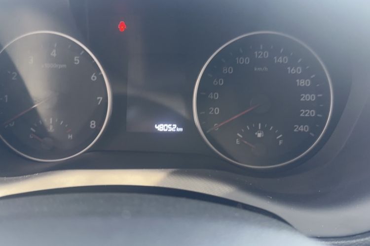 Used Hyundai Celesta Traveler 2018 1.6L Automatic Enjoyment Model China V Standard Odometer Close Up