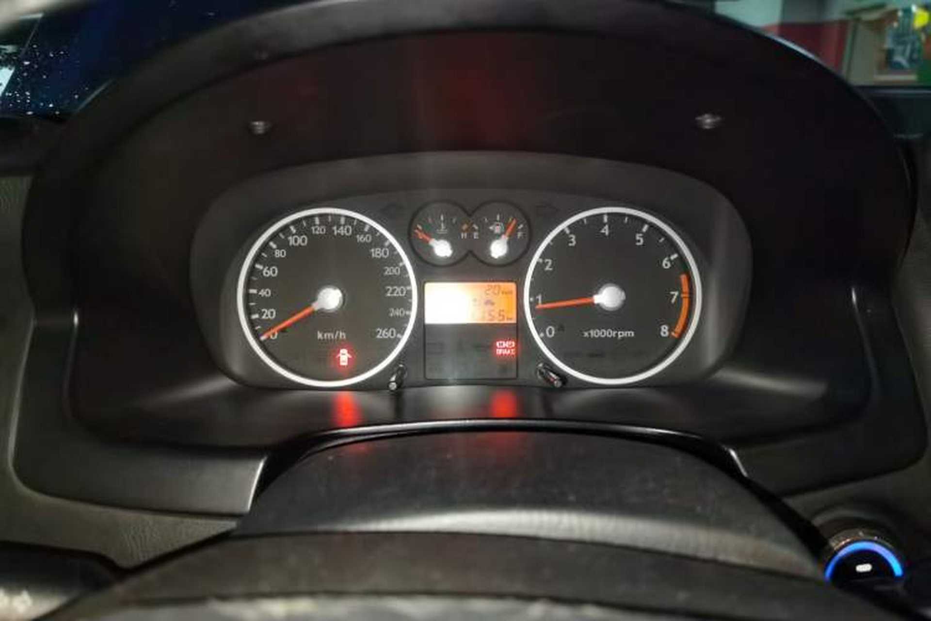 Used Hyundai Coupe 2004 FX 2.0 Instrument Cluster