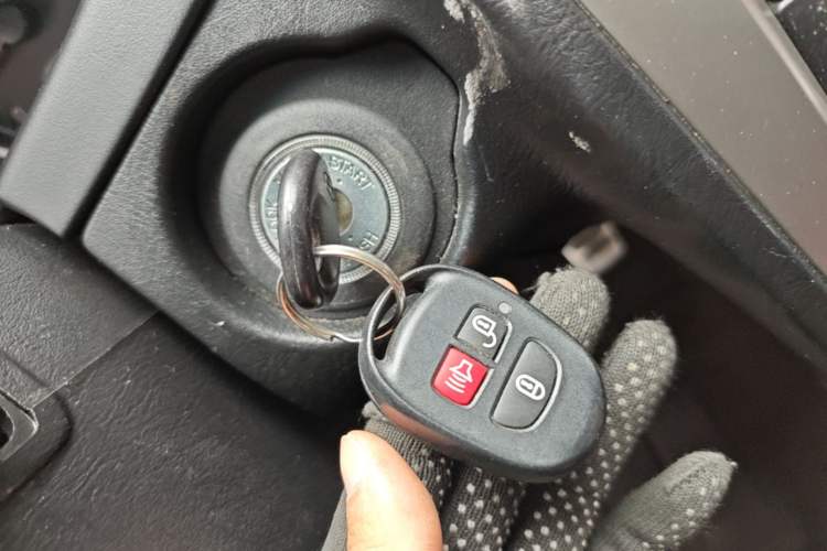 Used Hyundai Coupe 2006 2.0L Automatic Transmission Vehicle Key