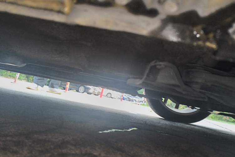 Used Hyundai Coupe 2006 2.0L Automatic Transmission Chassis Front Right