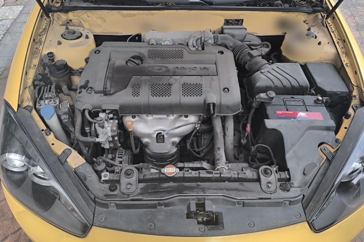 Used Hyundai Coupe 2006 2.0L Automatic Transmission Engine Bay