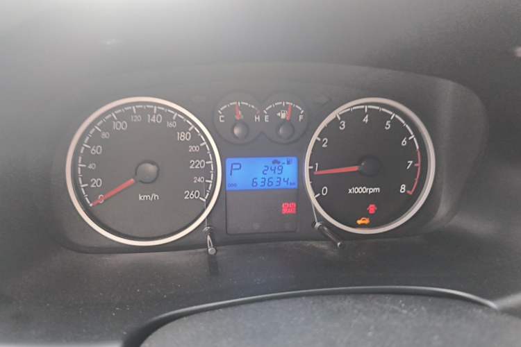 Used Hyundai Coupe 2006 2.0L Automatic Transmission Instrument Cluster