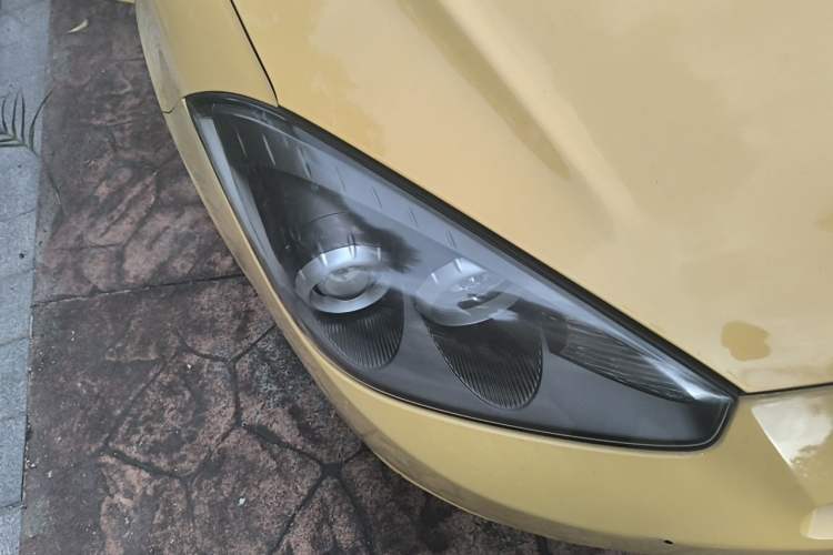 Used Hyundai Coupe 2006 2.0L Automatic Transmission Right Front Headlight
