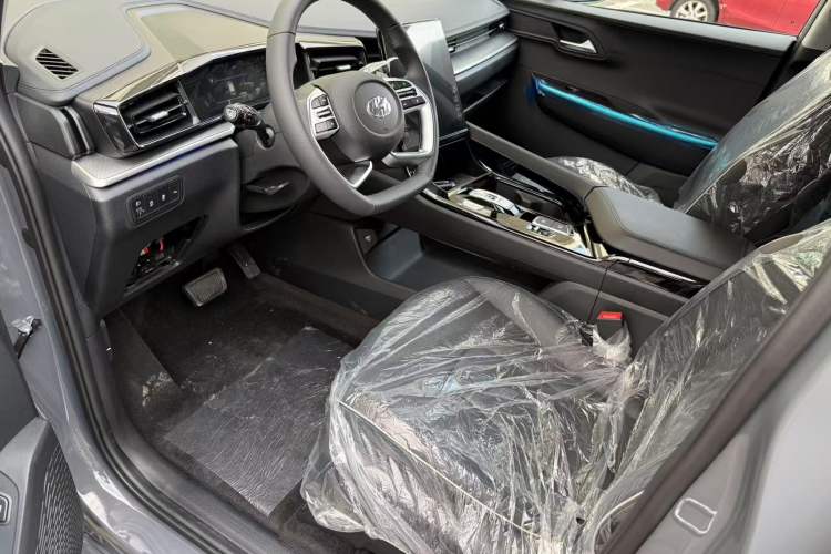 Used Hyundai Custo 2024 380TGDi TOP Premium SmartCare Flagship Edition Interior 5