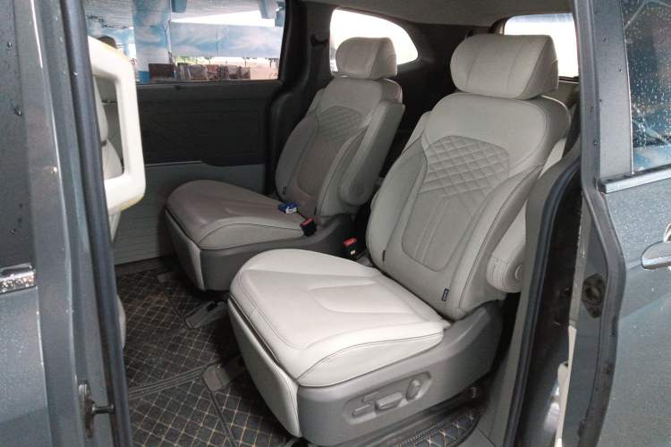 Used Hyundai Custo 2021 380TGDi Smart Love Flagship Edition TOP Premium Left Rear Seat