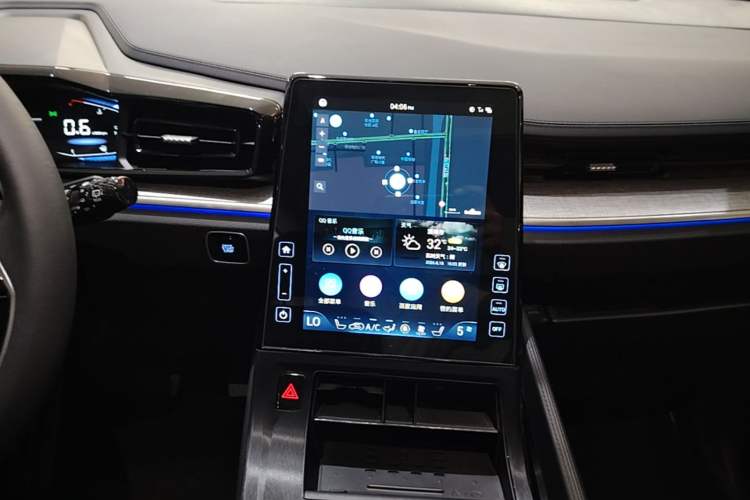Used Hyundai Custo 2021 380TGDi Smart Luxury Premium LUX Audio And AC Panel