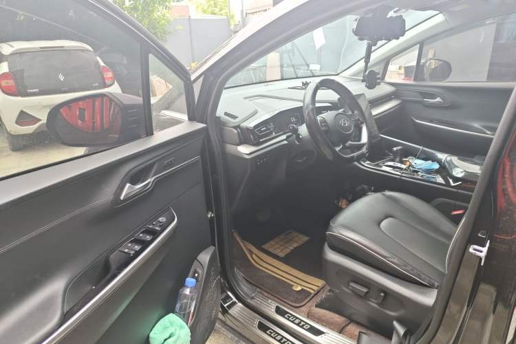 Used Hyundai Custo 2021 380TGDi Smart Love Flagship Edition TOP Premium Driver Seat